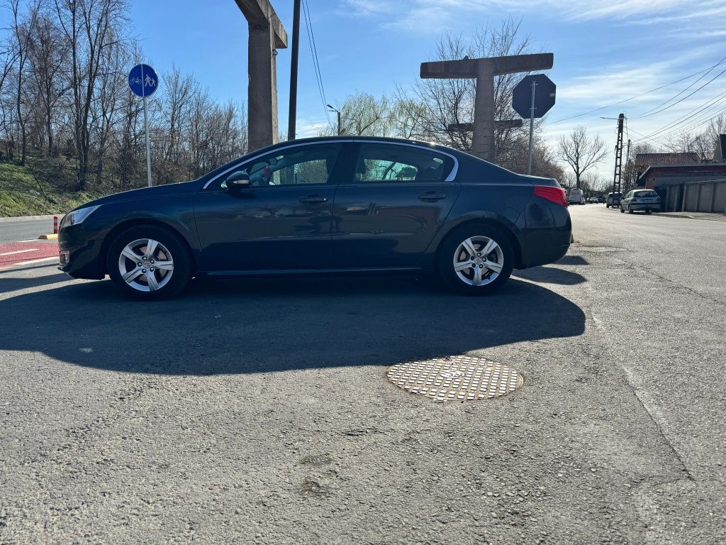 Vând Peugeot 508 Hibrid