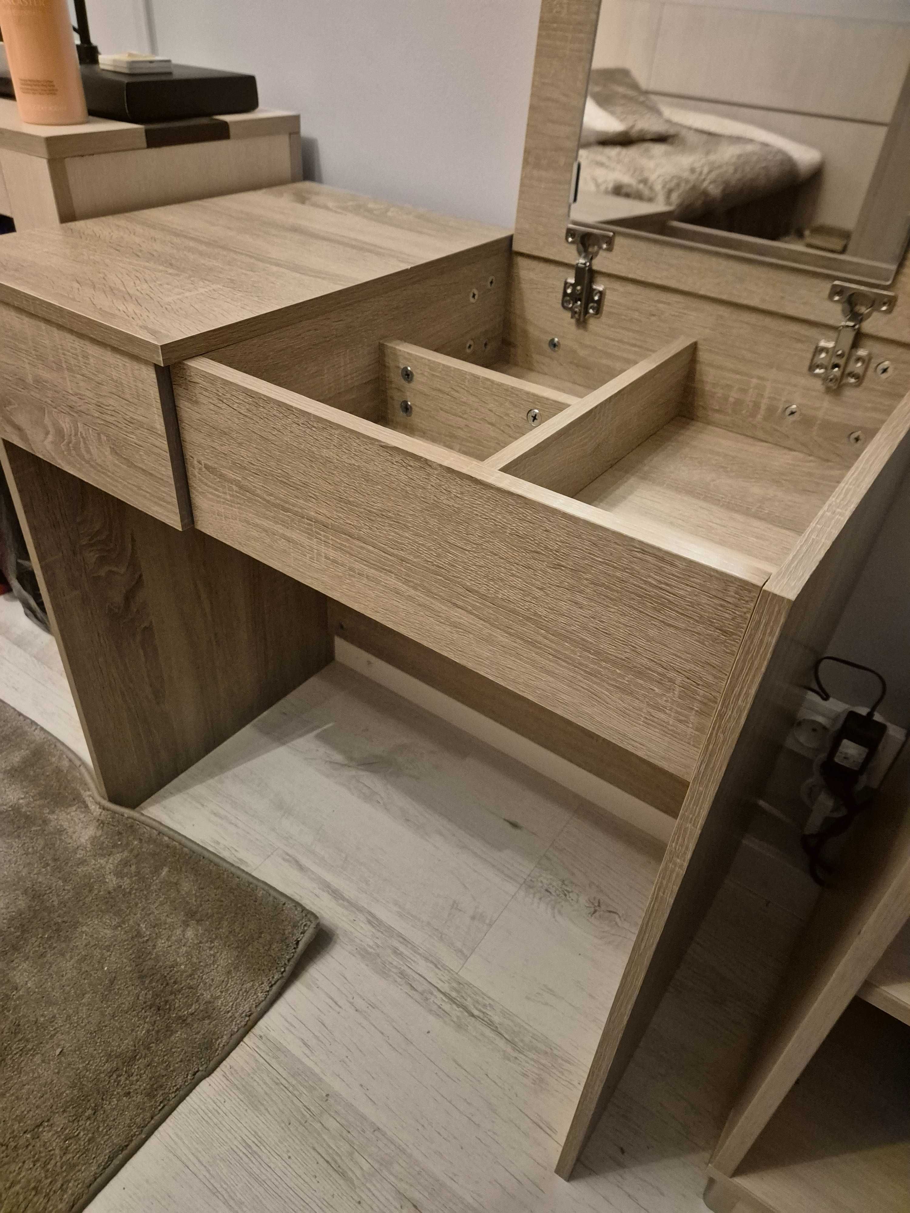 Тоалетка с огледало, 73x46,5x120 см