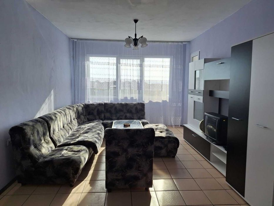 Дава се под наем Двустаен апартамент в Бургас, Възраждане - 65 кв.м за 350 € - Снимка #2