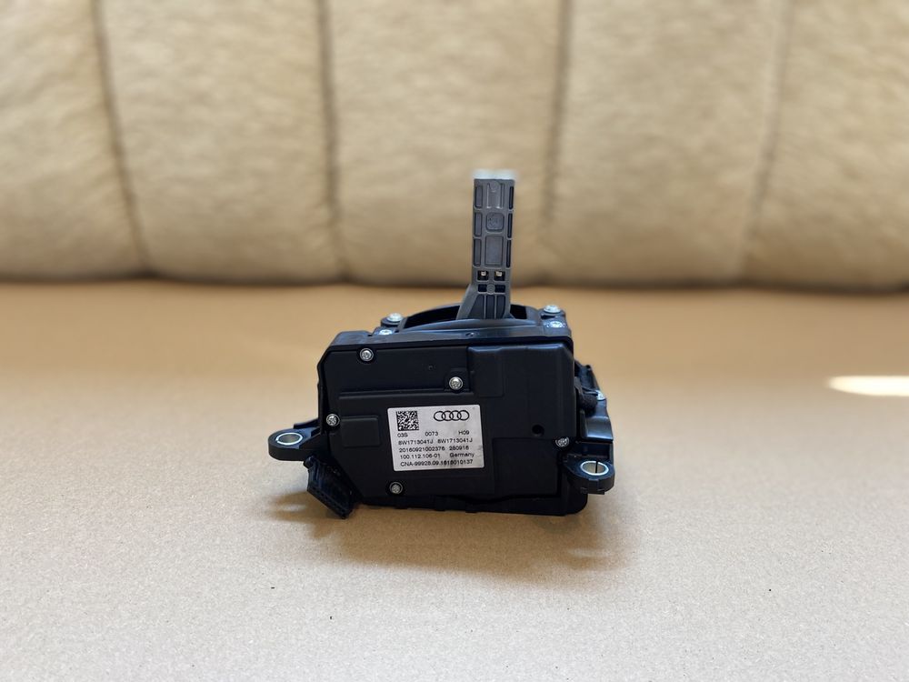 Selector viteze, timonerie audi A4 b9, A5 8w, 8w1713041J