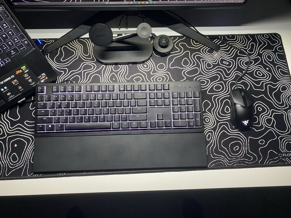 Razer Mouse si Tastatura