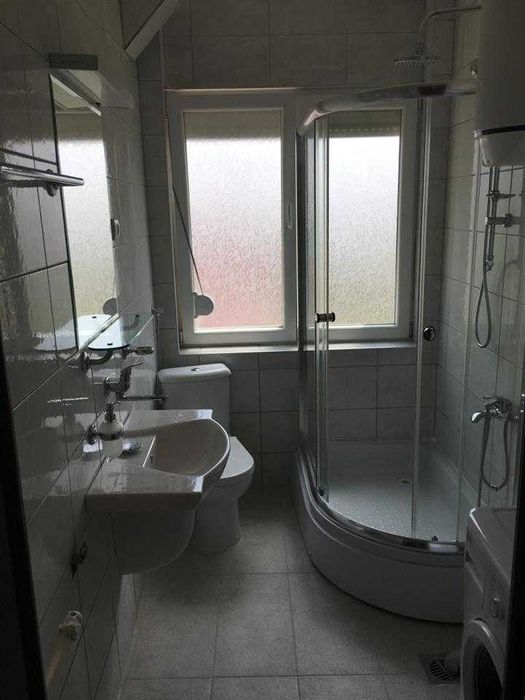 Дава се под наем Двустаен апартамент в Бургас, Братя Миладинови - 59 кв.м за 224.4 € - Снимка #2