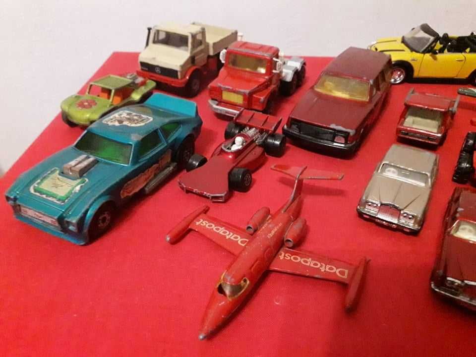 machete mașinuțe de fier Matchbox Corgi Burago Majorette 17 bucăți