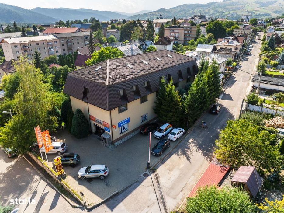 Vanzare investitie - cladire multifunctionala 65 spatii  4 etaje  Gura