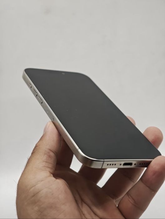 Iphone 16 Pro max 256 / 96% baterie / Impecabil !