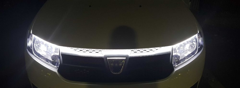 Set 2 buc. bec cu led