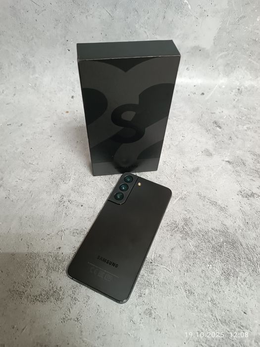 Samsung Galaxy S22(Риддер755976) Независимости 34
