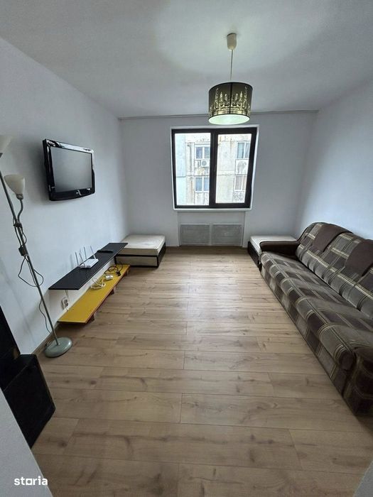 De vanzare garsoniera mobilata Pret 17.500