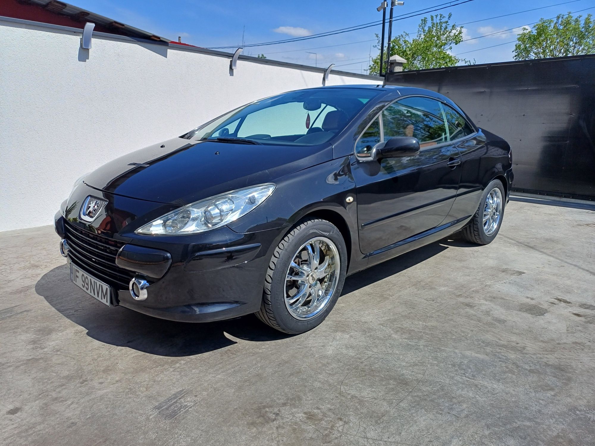 Peugeot 307 cc 2 litri benzină