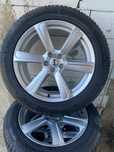 Roti de iarna cu profil nordic R19 originale Volvo 235/55R19