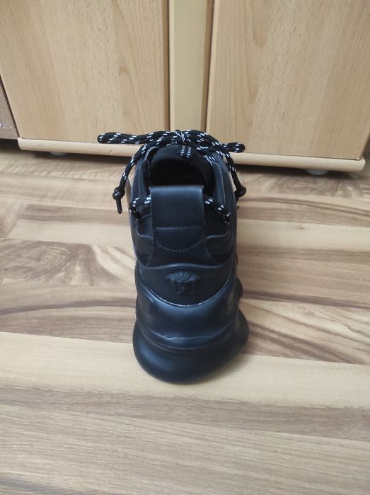 Versace chain reaction triple black