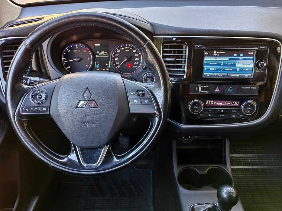 Mitsubishi Outlander 2.2D 4WD Сервизна история* Един собств.* 7-местен