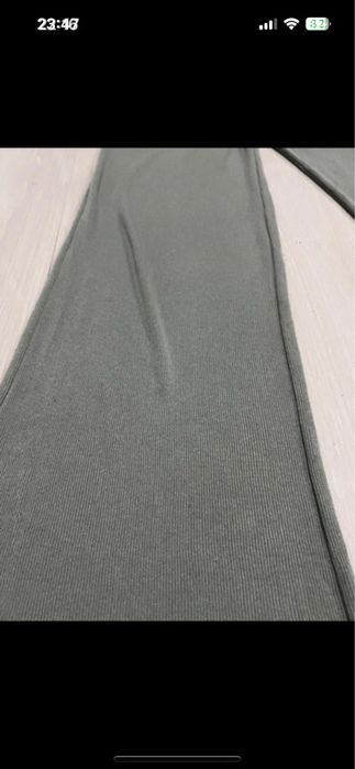 Zara Pantaloni evazati