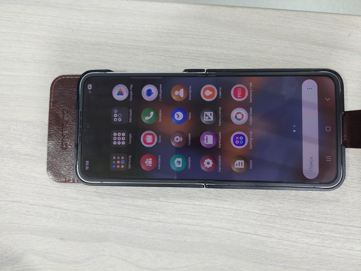 Samsung Galaxy Z Flip 6