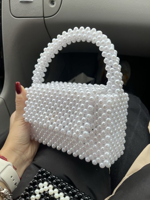 Ръчно направени чанти от мъниста. Различни цветове