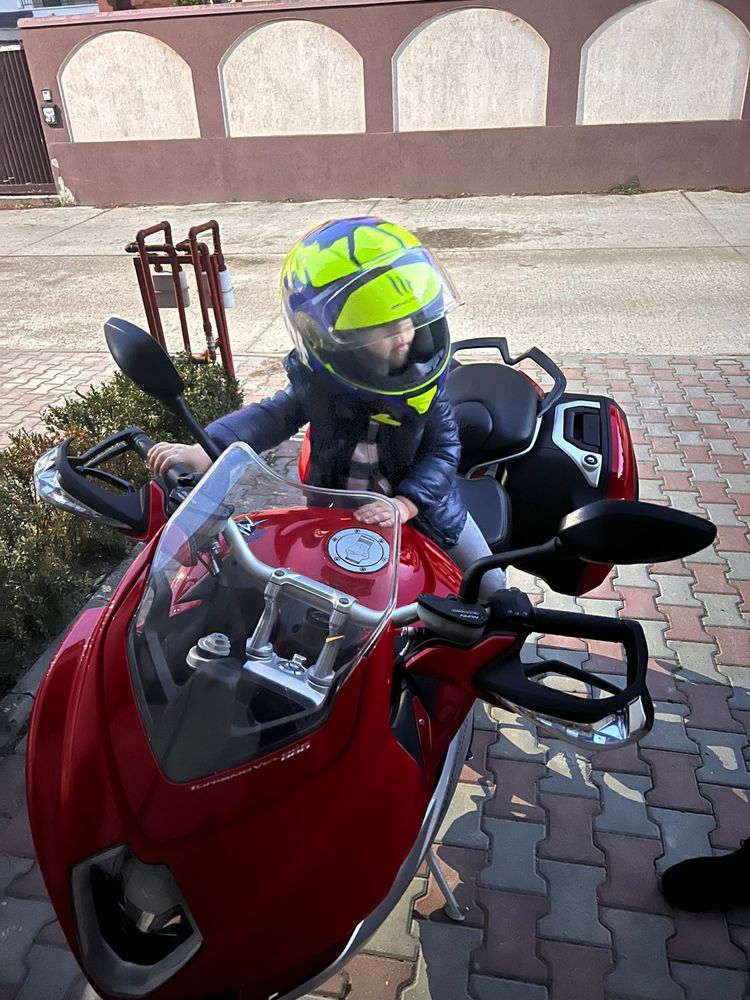 Mv Agusta turismo veloce 800