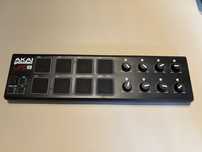 MIDI Контролер Akai LPD8