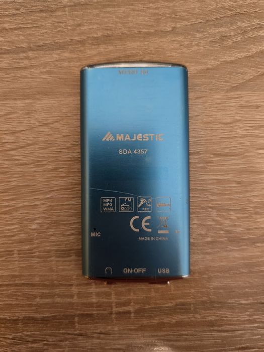 MP3 si MP4 Player Majestic SDA 4357 ( fara cablu )