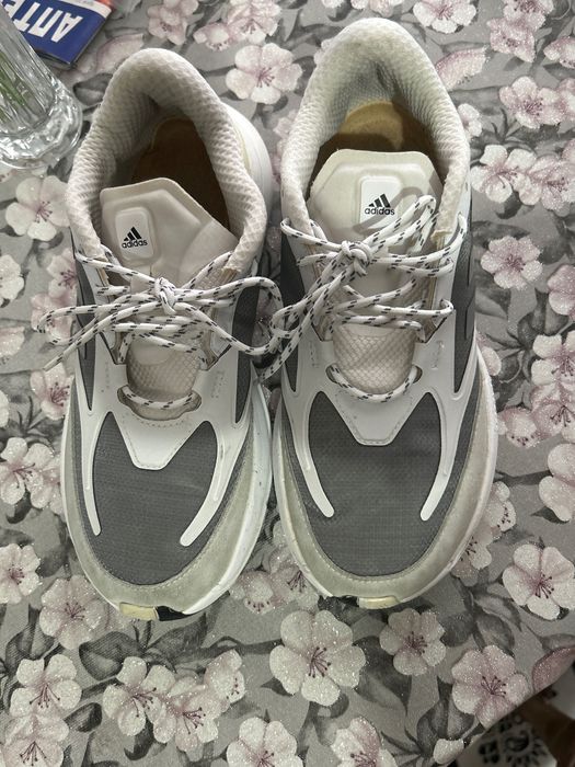 Adidas обувки като нови само един път носени 38/39 номер