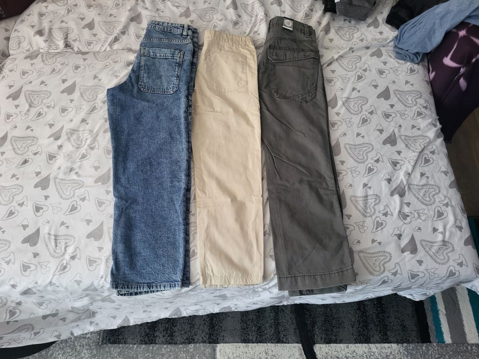 Lot pantaloni nr 134