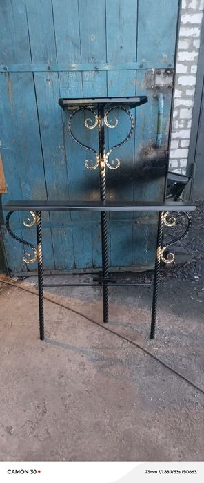 Продам столы и лавочки.