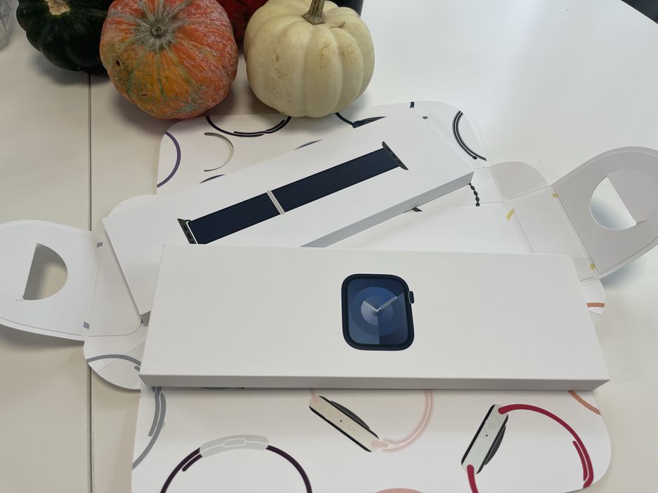 Apple Watch Series 9 – 45 мм, алуминий