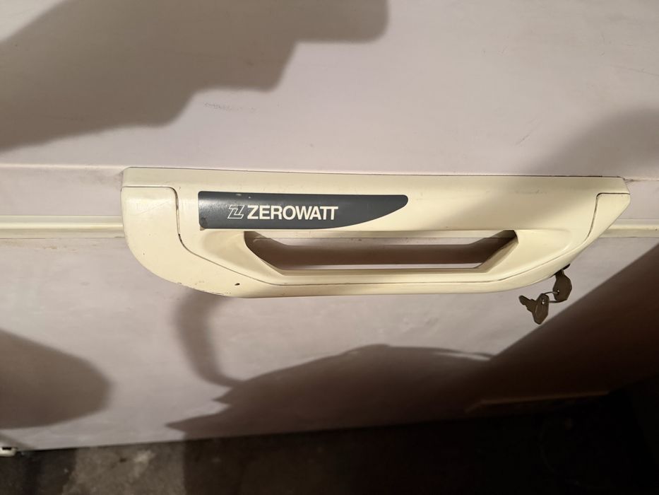 Хоризонтален фризер