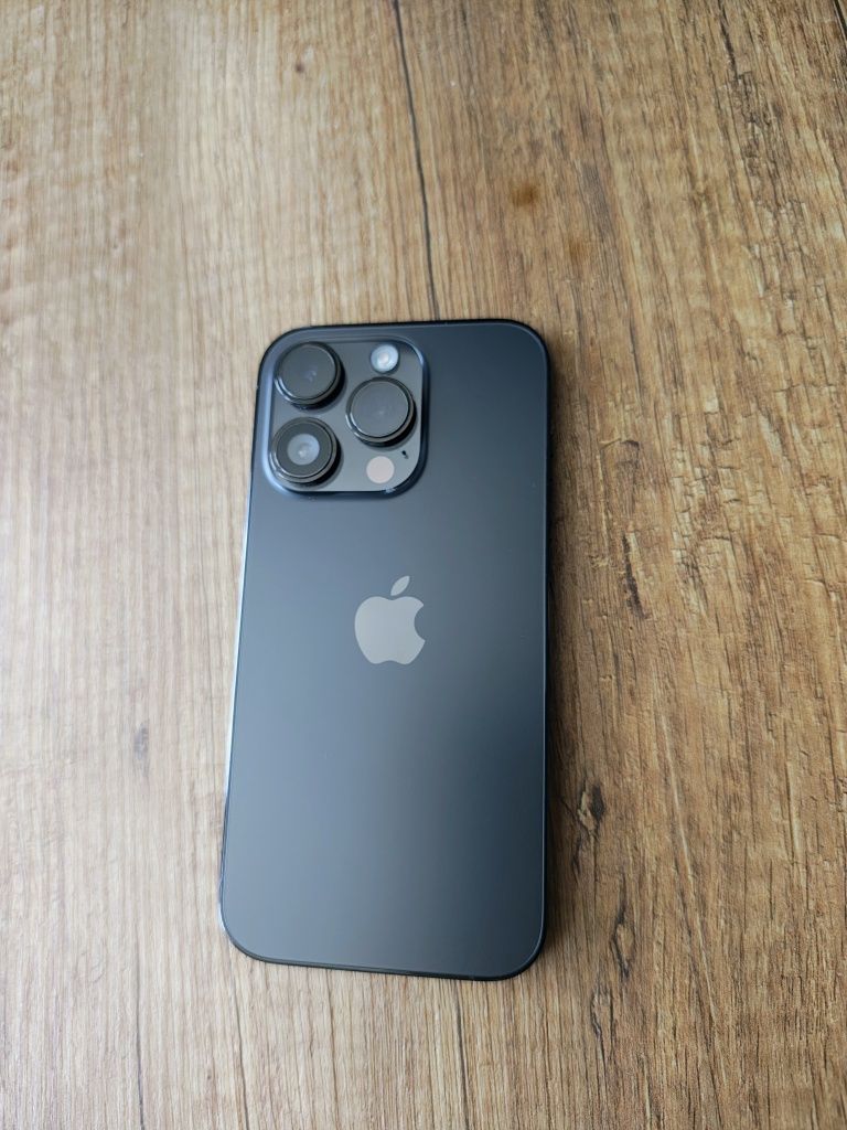 Продавам Iphone 14 pro 256 GB