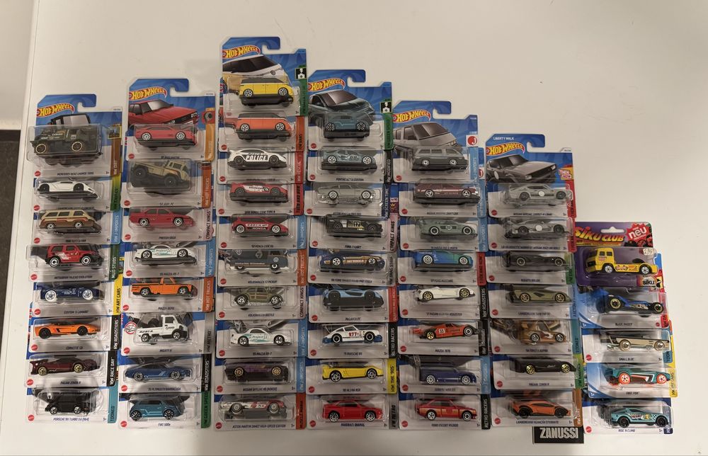 Hot Wheels Matchbox Majorette колички