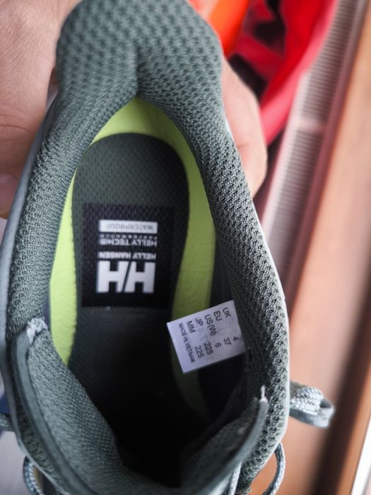 Helly Hansen Маратонки 37 номер