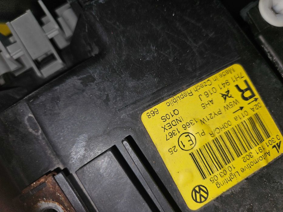 Faruri vw T 5 originale