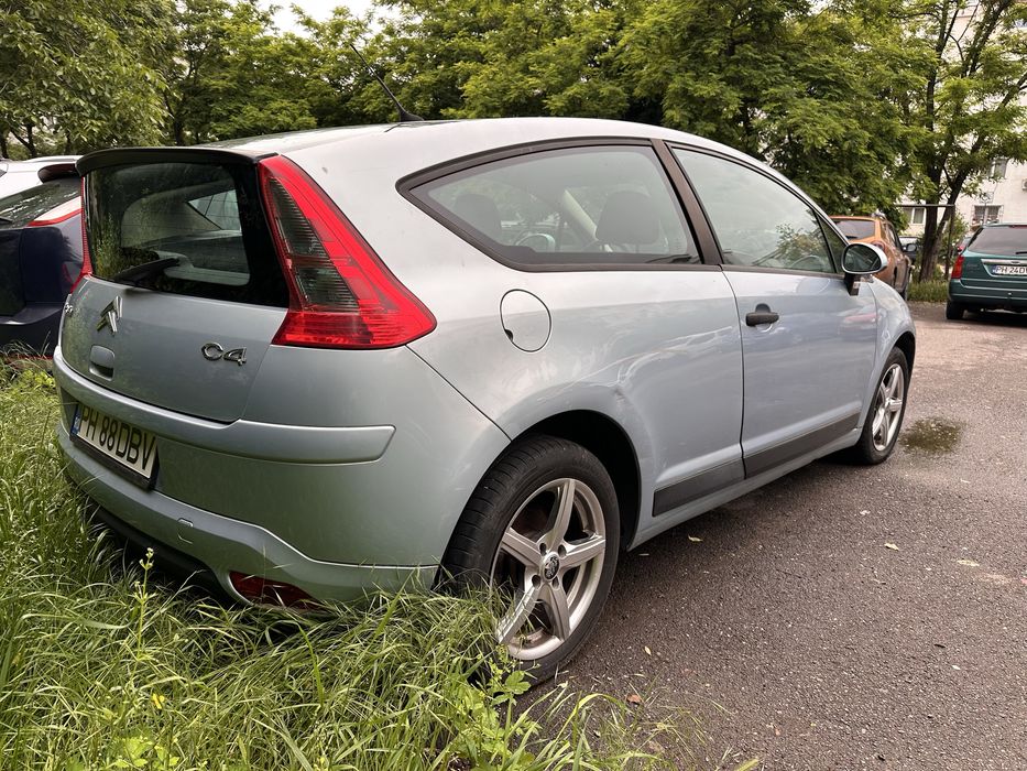 Citroen C4 coupe