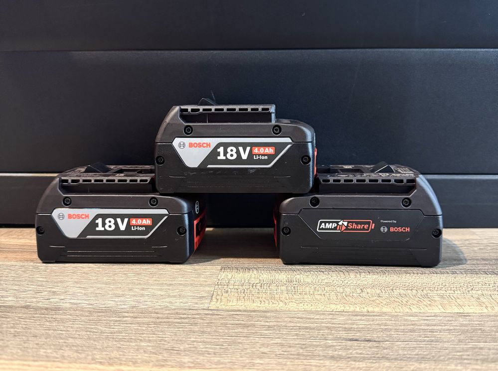 Acumulatori  Bosch 18V 4.0 ah  NOI !