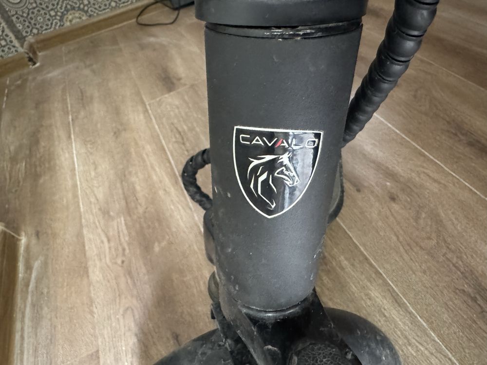 Электрический самокат Cavala