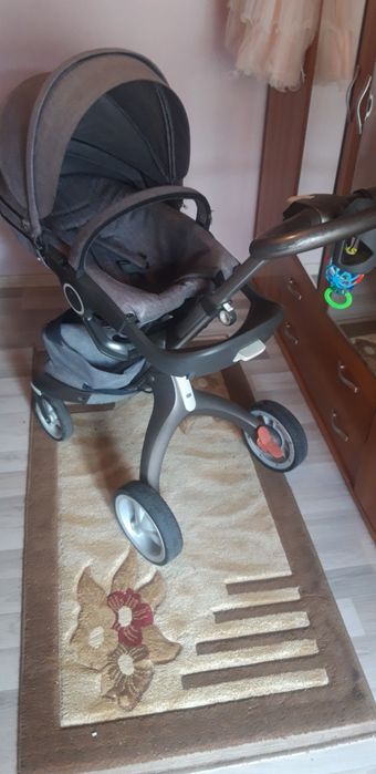 Carucior copil Stoke V4 in  in stare foarte buna