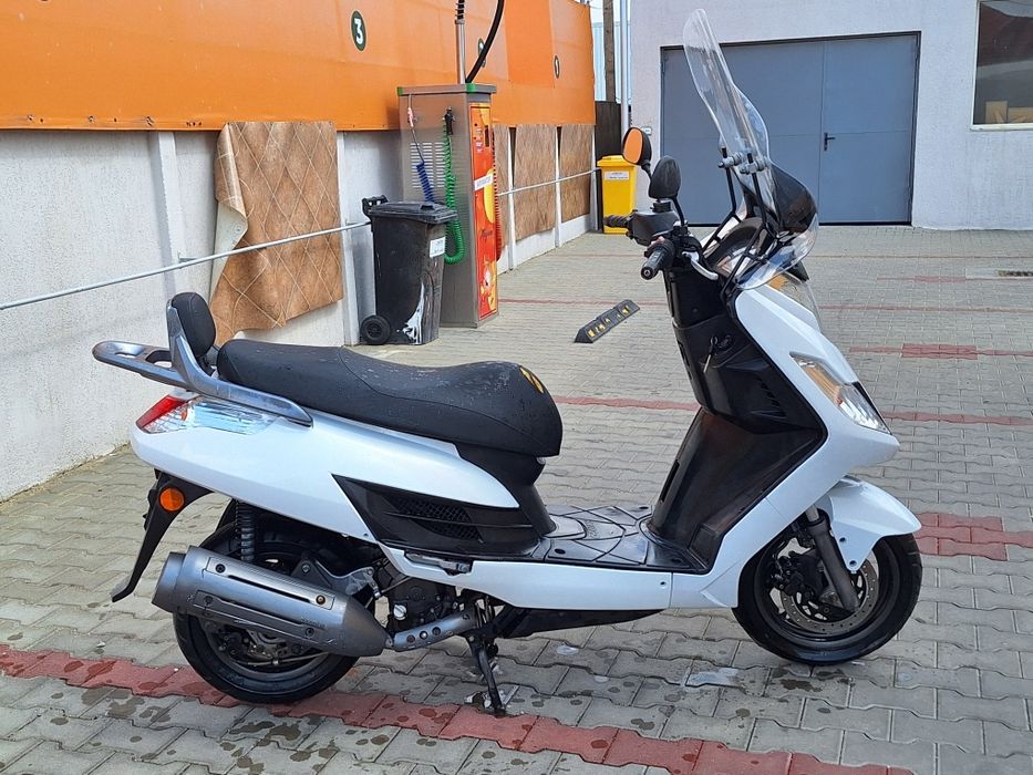 Scuter Kymco Dink 125