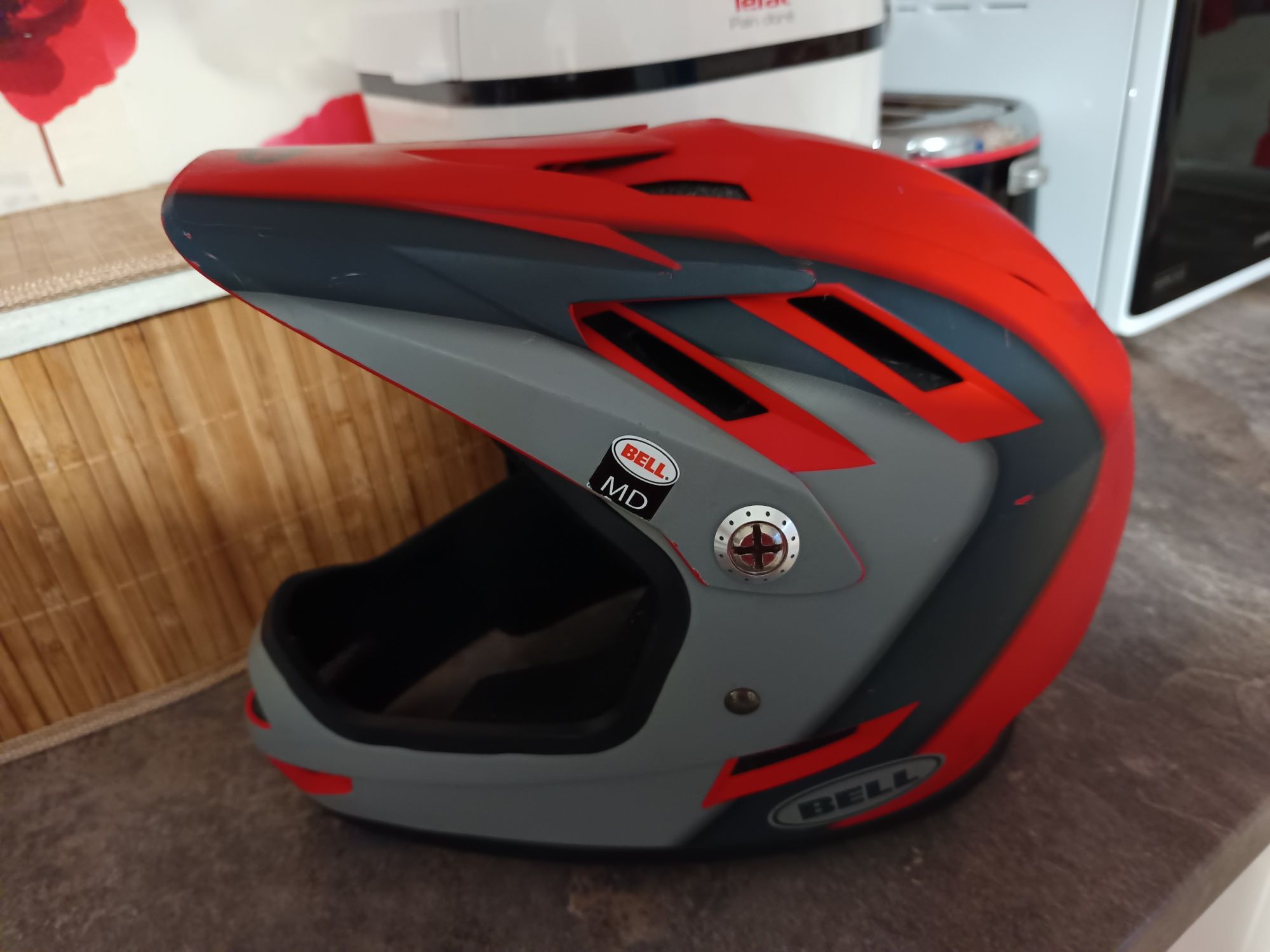 Casca motocicleta Bell