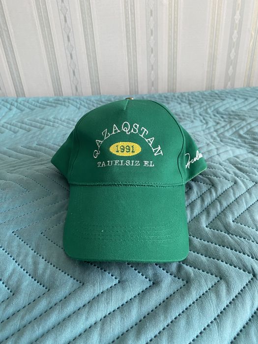 Продаю Бейсболки