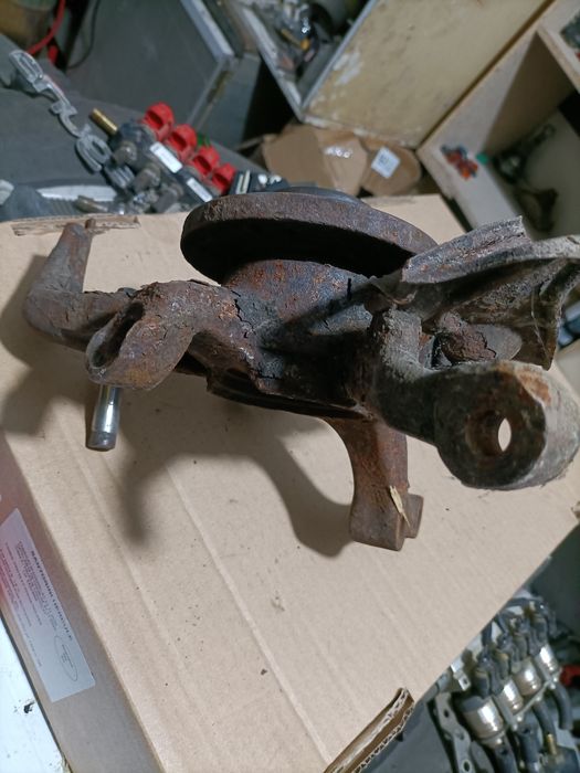 Butuc fuzetă rulment portfuzetă ; arosa , lupo , polo