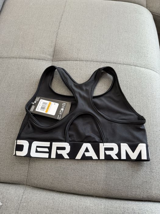 Under Armour-бюстие