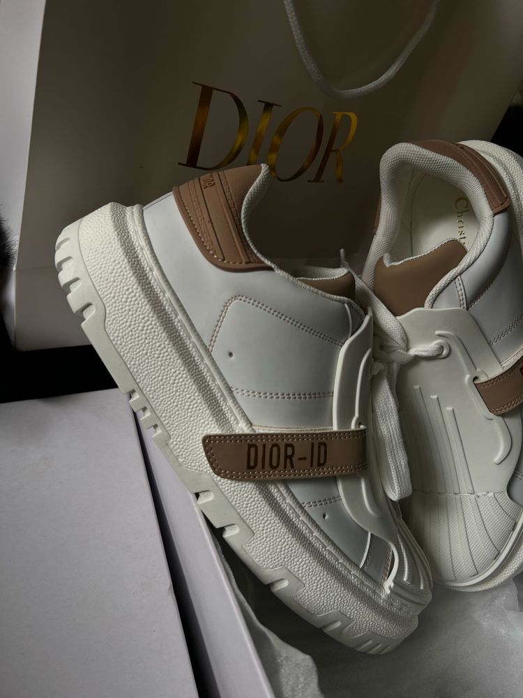 Обувки dior apricot
