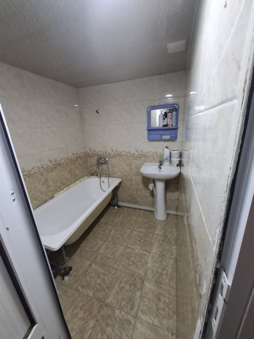 Arenda 1xona opshishita Yashnabod T Kadishva Muljal Buxoro kafe oldida