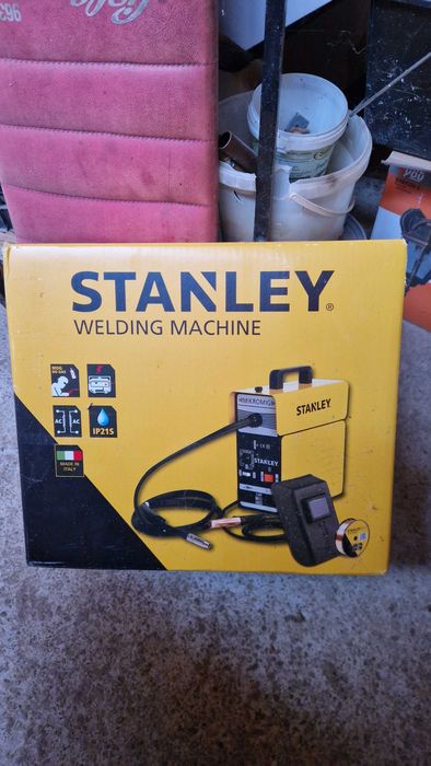 Aparat sudure MIG/MAG cu sarma Flux Stanley