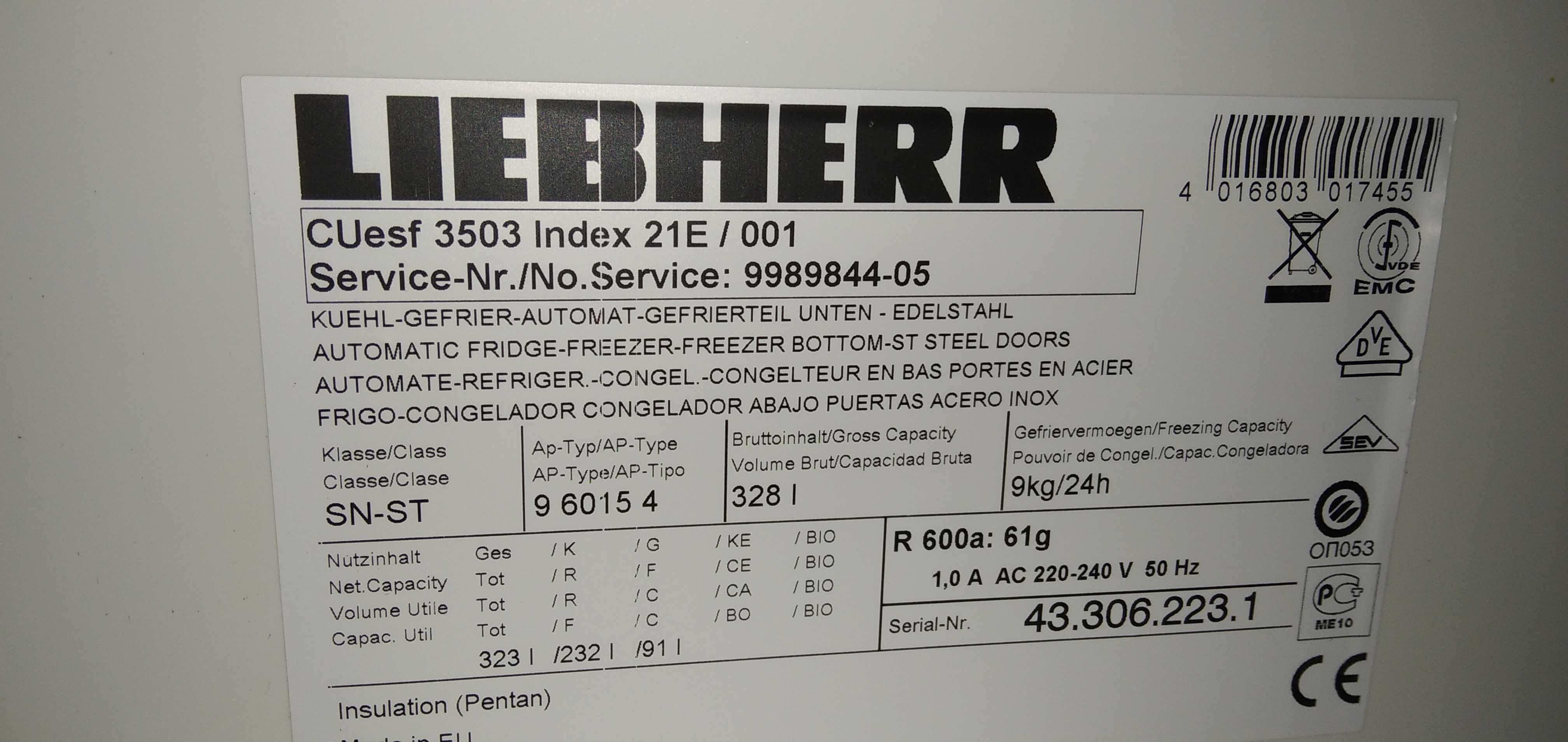 [DEFECT] Combina frigorifica Liebherr CUesf3503, 323 l, A+, Inox