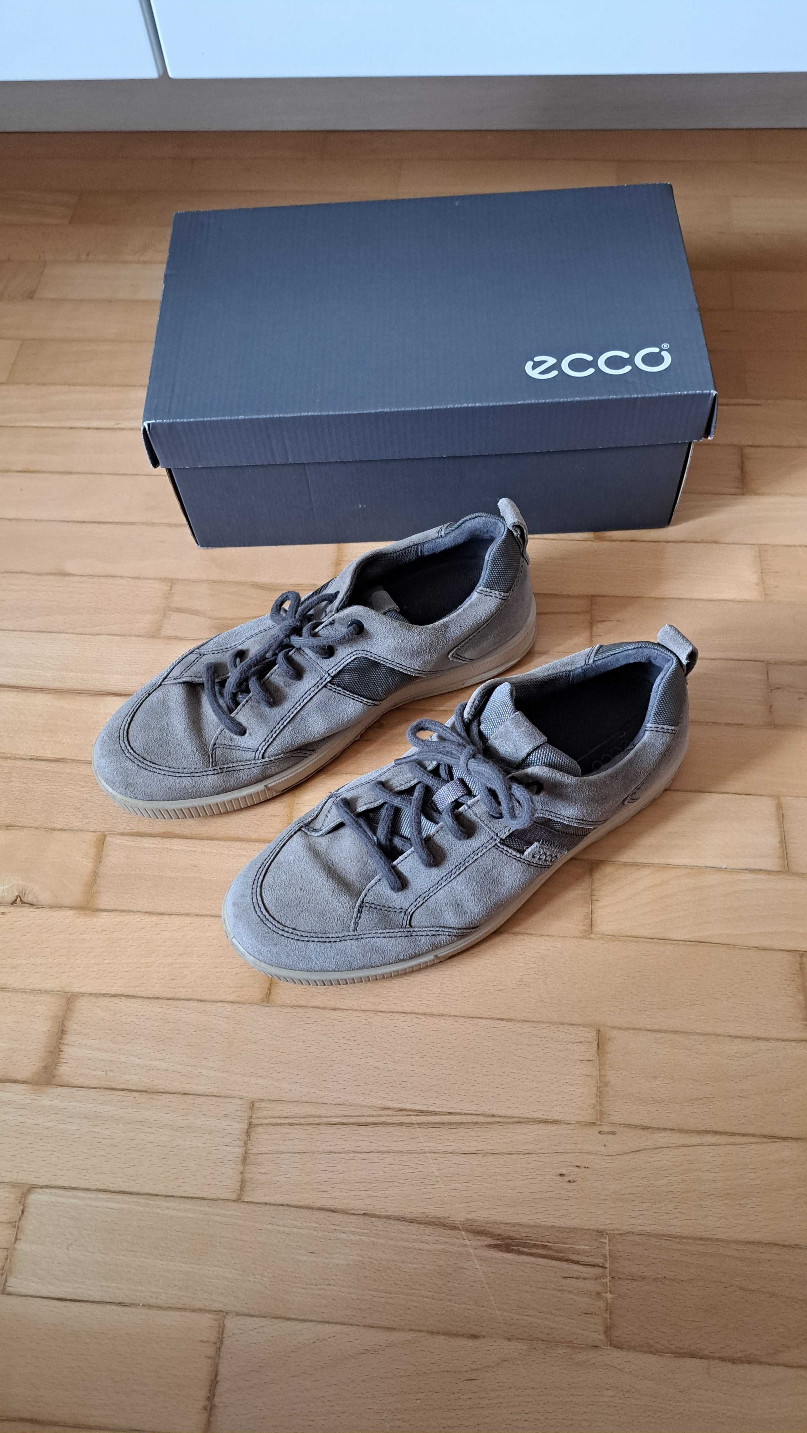 Обувки  ECCO  44