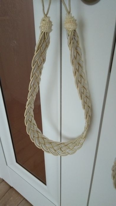 Продам держатели для штор