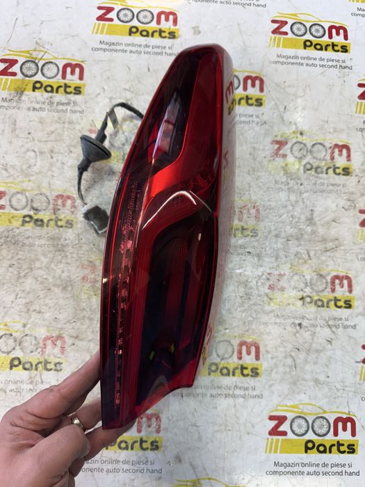 Lampa stop stanga pe aripa Kia X-Ceed 2019-2025