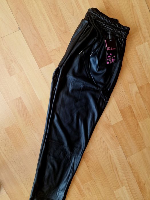 Pantaloni vatuiti  dama piele eco,diverse mărimi