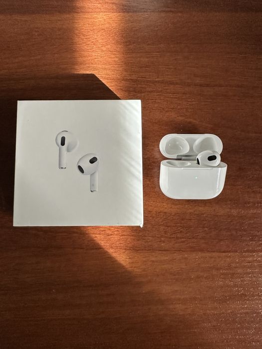 Apple AirPods 3 (Оригинальные)