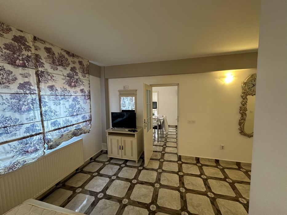 Apartament 2 camere, 60 mp, 2 bai, parter, bloc 2015.